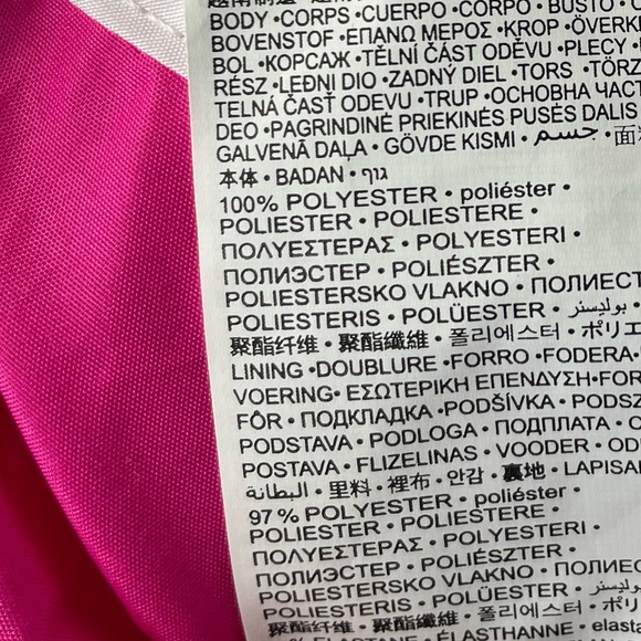 Nike Dri-Fit Pink Logo Shorts Girls 4 - Picture 11 of 12